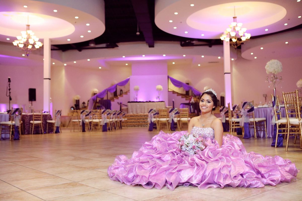 LaFontaineVIP's tweet photo. Have the quince of your dreams bere at la fontaine reception hall ! #quinceneradress #VIPVenue https://t.co/PHcMFxQm2L