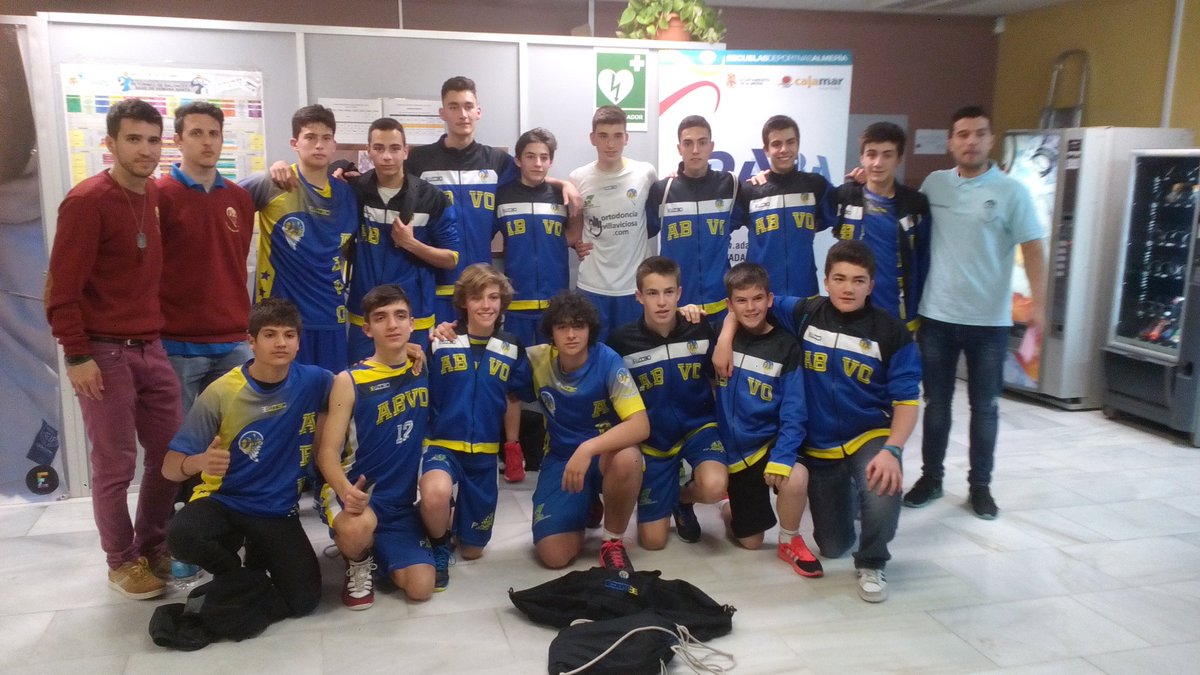 adaba_basket's tweet photo. #TorneoSSta2016
@baloncestoabvo 
Gracias por venir otro año más https://t.co/vnwLrHzwmL