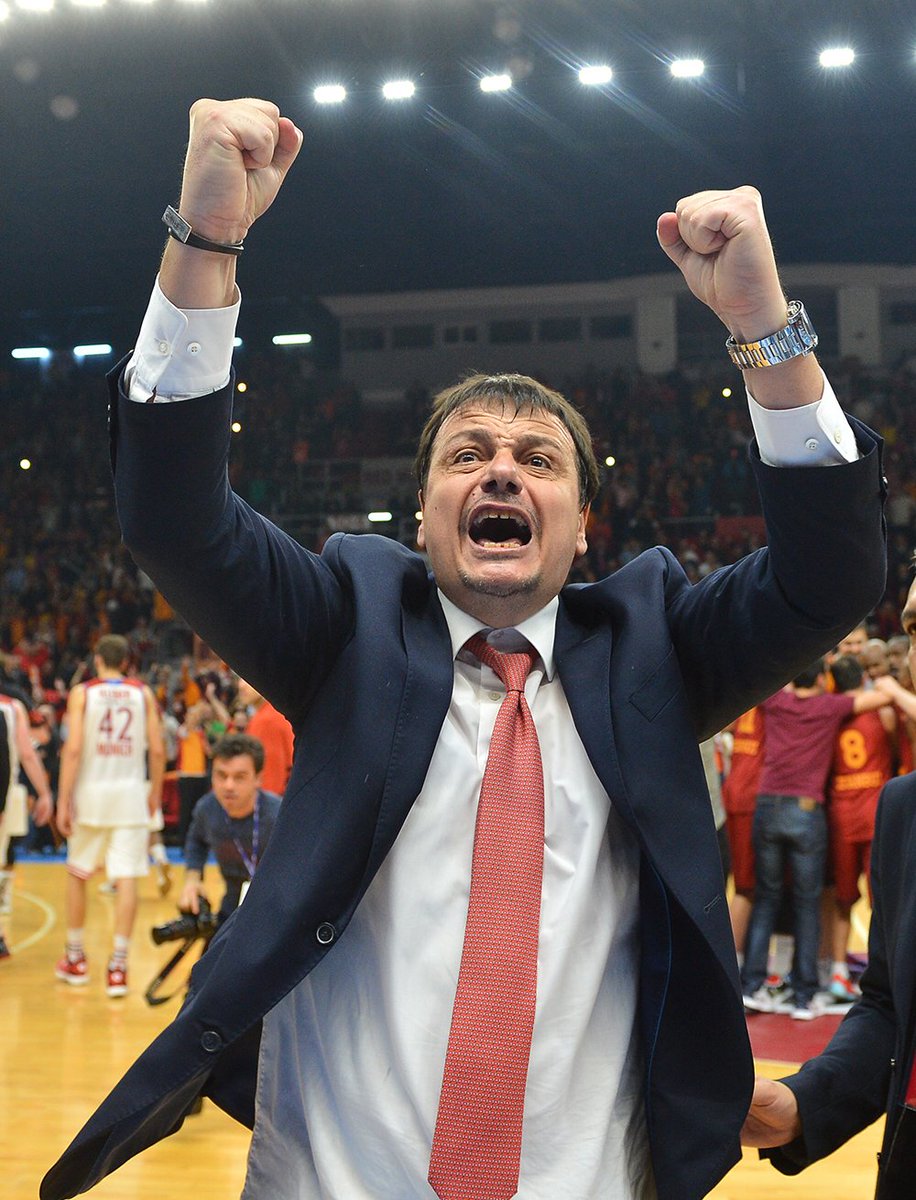 Galatasaray SK (@galatasaraysk) on Twitter photo İmparator Ergin Ataman! İmparator Ergin Ataman!