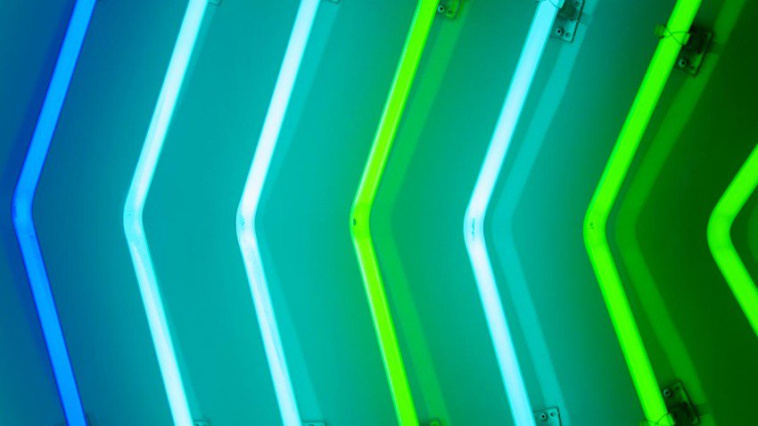 HingeMarketing's tweet photo. Companies in Regulated Industries Can Also Do #DigitalMarketing by @HarvardBiz https://t.co/bTSX73nZVf https://t.co/JvRCMBXCMe