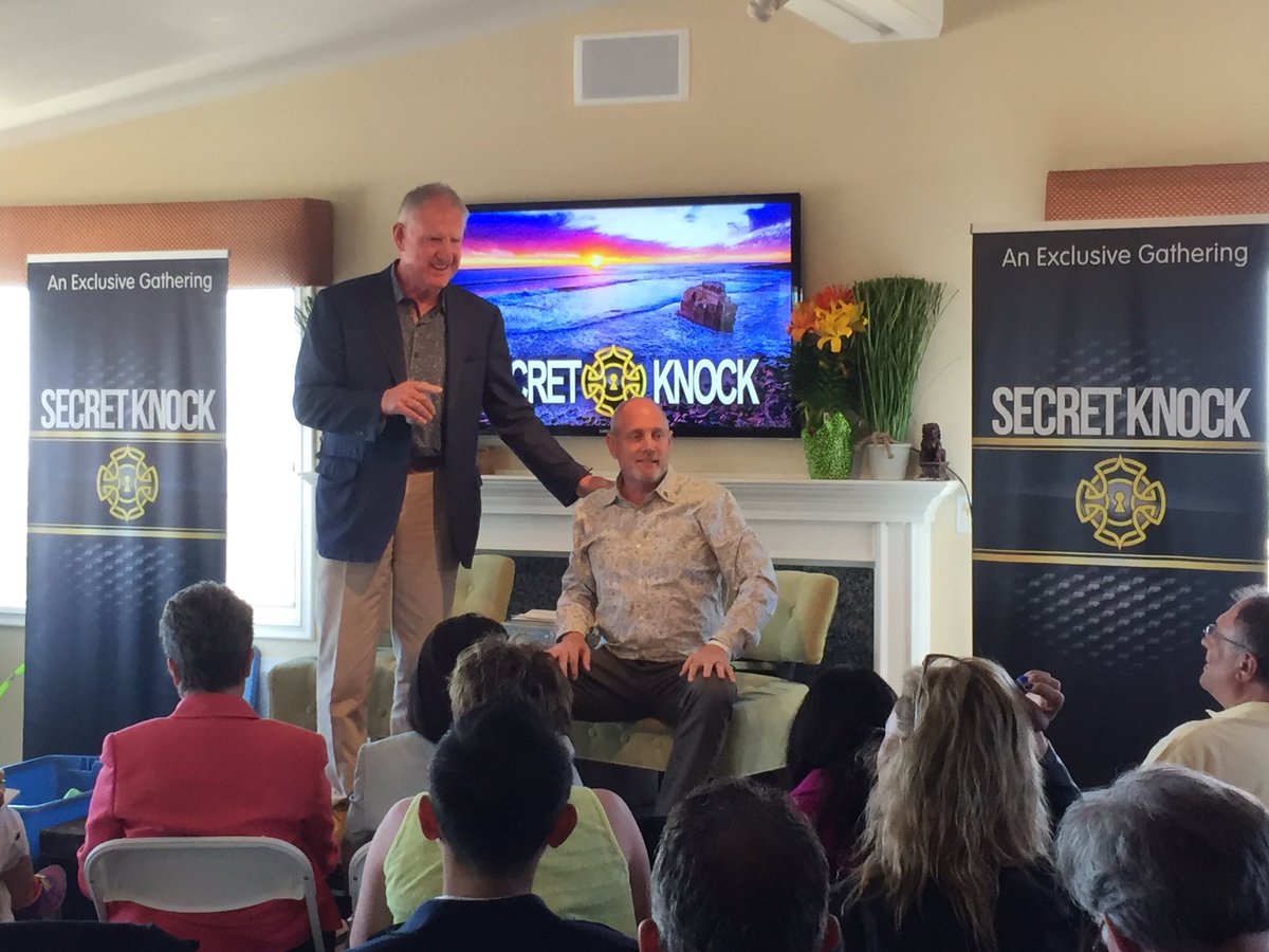 Secret_Knock's tweet photo. Founder of @UGGaustralia at #secretknock La Jolla @briansmithugg https://t.co/OjZshSNDaY