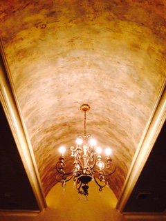 AWOA_DFW's tweet photo. We love changing bland ceilings from plain to “Wow”  #Design7seven #barrelceiling   https://t.co/4rFaUgnH50 https://t.co/cV8fv1aTOQ
