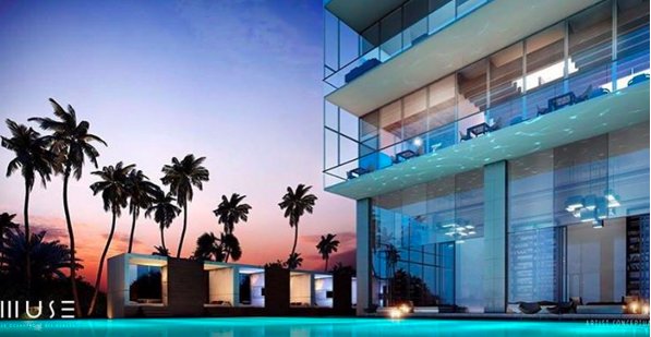 MuseSunnyIsles's tweet photo. Enjoy a nighttime dip with the sound of the ocean behind you at #MuseSunnyIsles. #LuxuryLifestyle #ISGWorld https://t.co/6mjCHVYiJ2