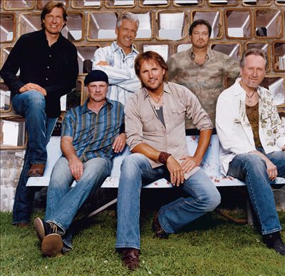 On Friday, April 29th <a href="/DiamondRioBand/">Diamond Rio</a> comes to Schroeder Hall! Grab your tickets here: bit.ly/1QiBhSU