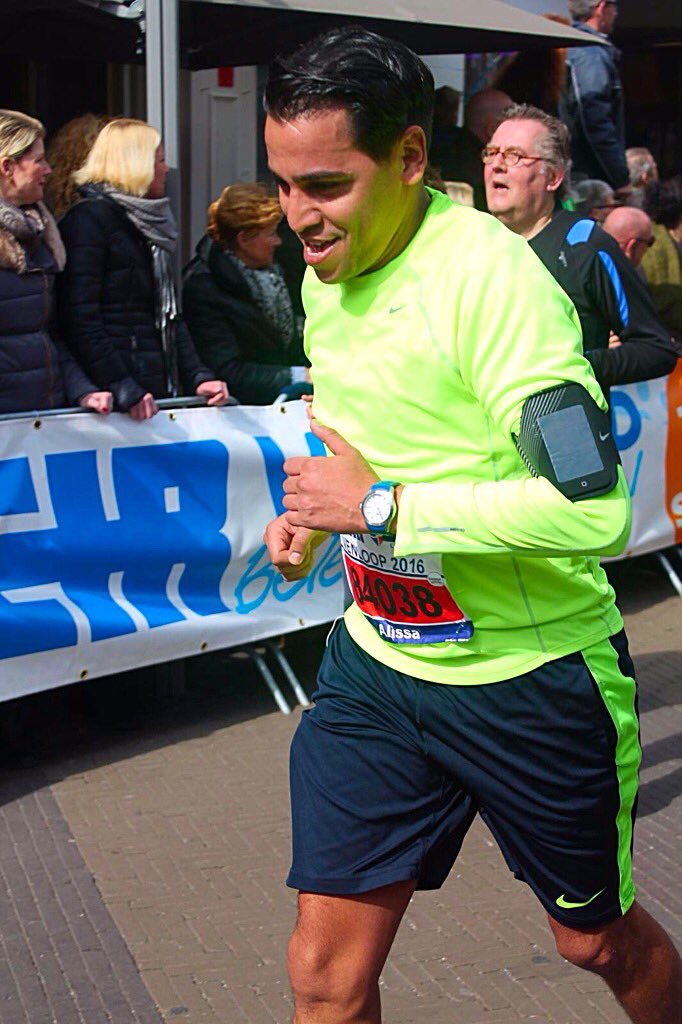 BarryChalgoum's tweet photo. #Venloop2016 #10KM https://t.co/zL9mIY1w3P