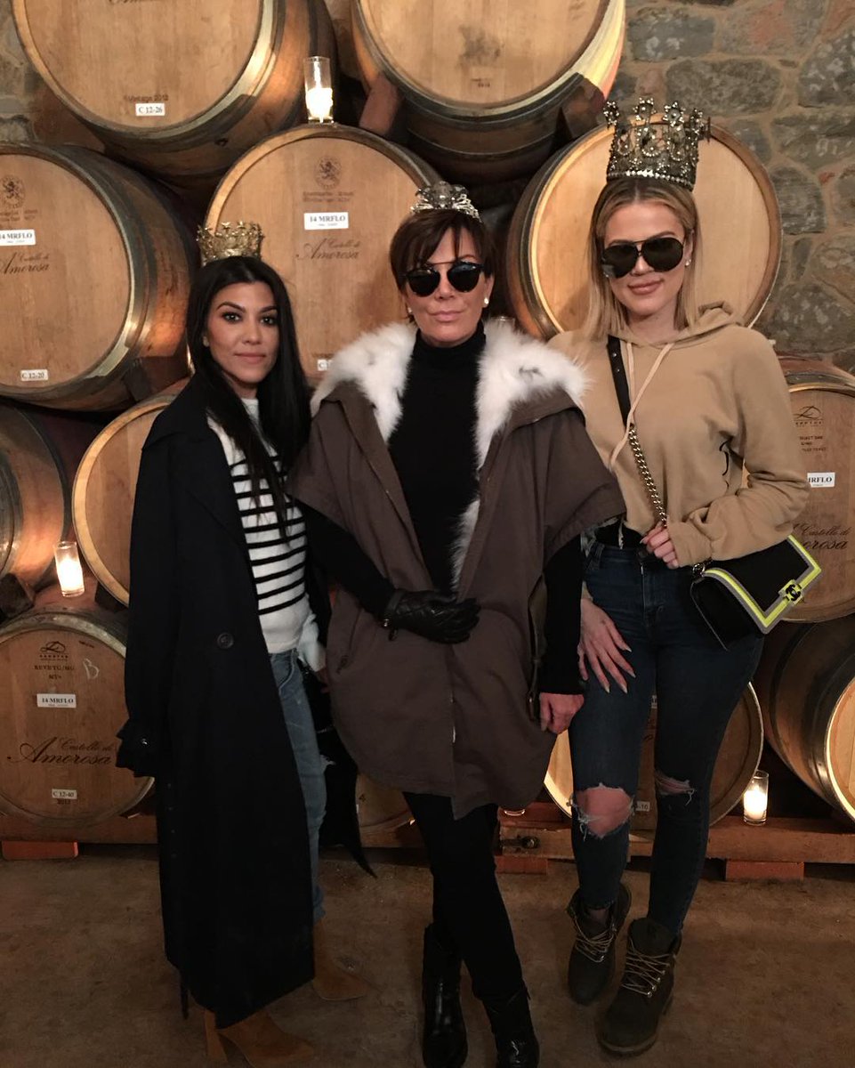 KrisJenner's tweet image. #naparoyalty #bestday #castlelife #mygirls @khloekardashian @kourtneykardash