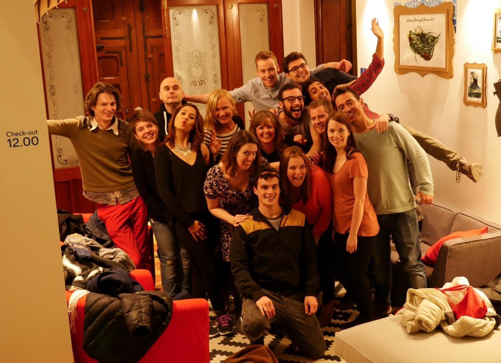 FatenAissi's tweet photo. Unforgettable journey in @sunandco_javea! Go there and you'll be back again #home #javea #coliving #coloving #family https://t.co/i84QD1dXi8