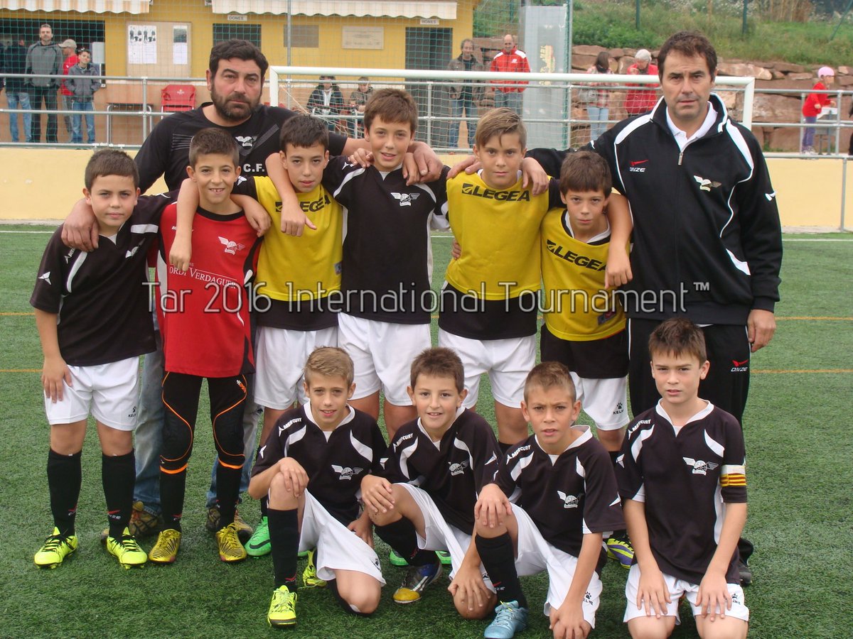 TARfootball_'s tweet photo. ¡Promesas de @celleracf2013 ! #jugadorTar / Promises of @celleracf2013 #Tarplayer / Promeses del @celleracf2013 https://t.co/EBb7SDuiDv