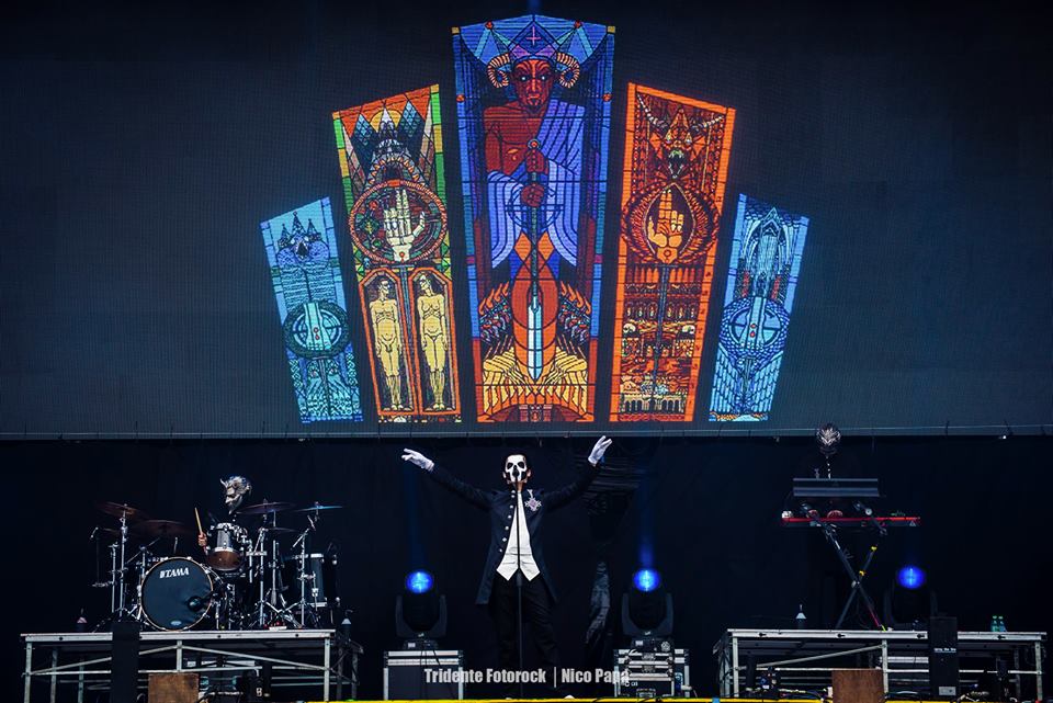 fotorockers's tweet photo. #GHOST @thebandGHOST at #LollaAR #Lollapalooza | Full @lollapaloozaar photoset: https://t.co/OV45HBJPPJ https://t.co/xMf31v1mOv