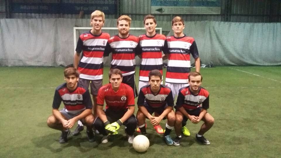 MamarrachosF's tweet photo. Así formó #MamarrachosFC el sábado pasado en la vuelta al fútbol del Súper 8. Debut y victoria por 4 a 3. https://t.co/RIRfTe4qLX