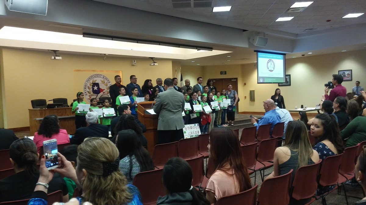 BBurnette_DSSE's tweet photo. So proud of our Rattlers! Good luck at State! #TeamSISD #ShookSTRONG https://t.co/WGnhIpc56a