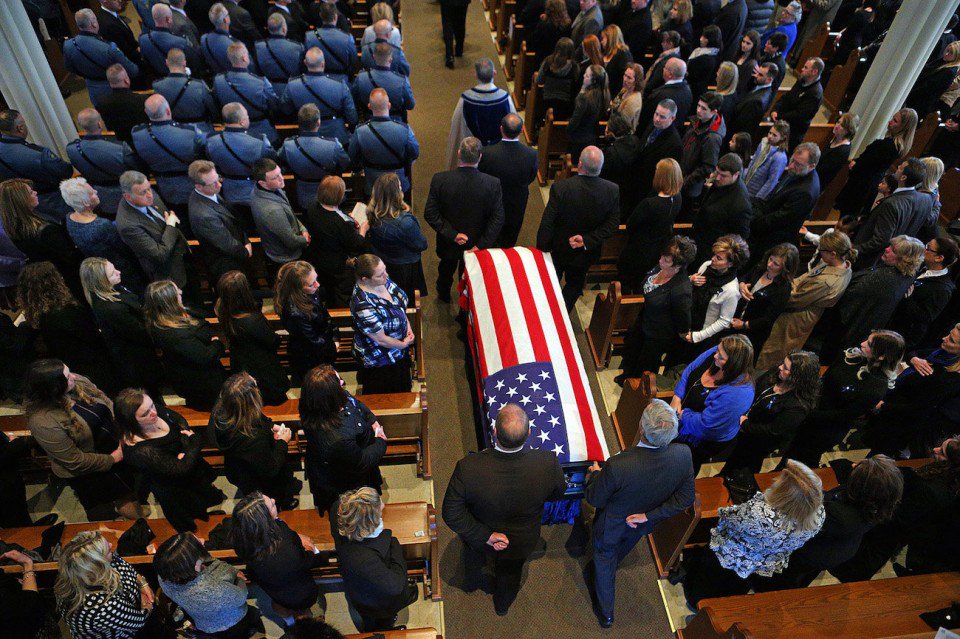 masslivenews's tweet photo. Rest in peace, Trooper Thomas Clardy. #RIPClardy https://t.co/feslNHrgrl https://t.co/IWXaQ7pC8p