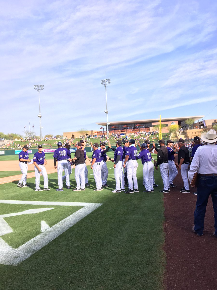 adamrkinney's tweet photo. Handshakes all around #rockiesspring https://t.co/Rrgp0poUwi