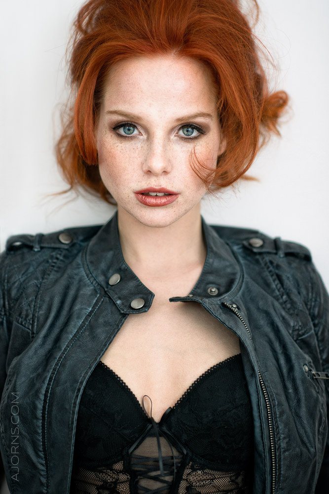 ILoveGingerGrls's tweet photo. No. 855) https://t.co/j560pXOO4U https://t.co/vYVkMuZtkf
