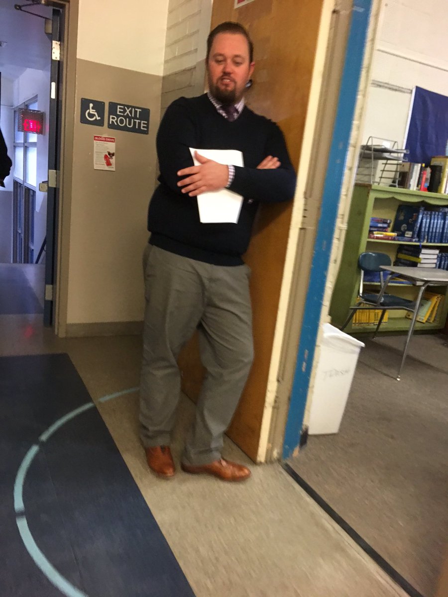 Beanboxers's tweet photo. Get you man who can do both https://t.co/6Hs73rgV4r