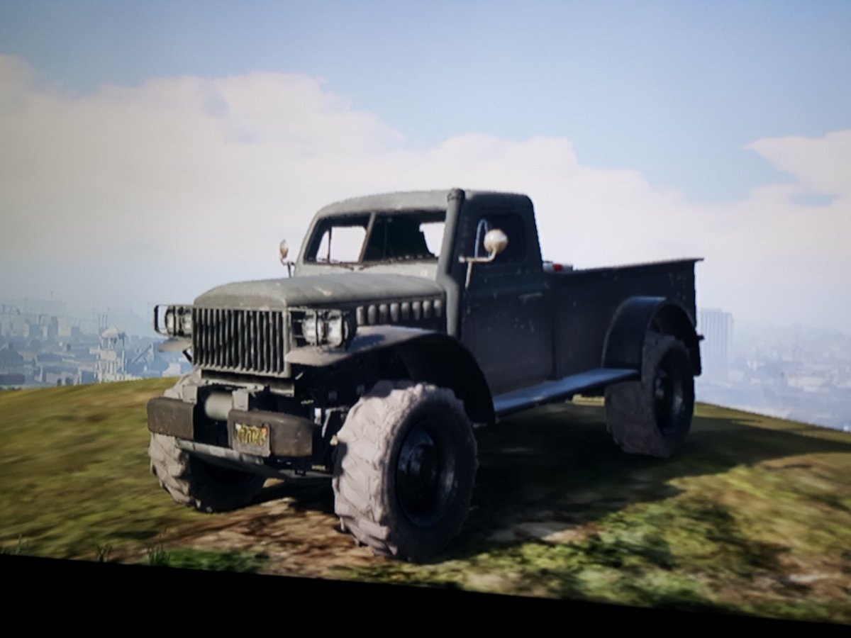 artsypr1ncess's tweet photo. i NEED this car !! #gtav #gtaonline #gtamodders #modders #xbox360 HELP? ): https://t.co/jUPMxBUV66