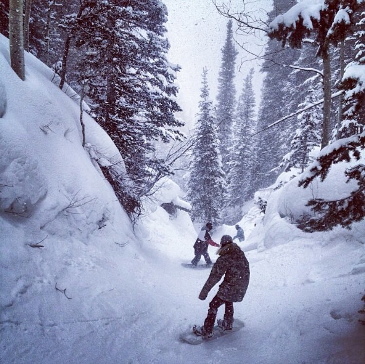 LUMBOS's tweet image. RT @lifewithranburg: So this photo was exactly 3 years ago today... Best times #snowboard #snowboarding