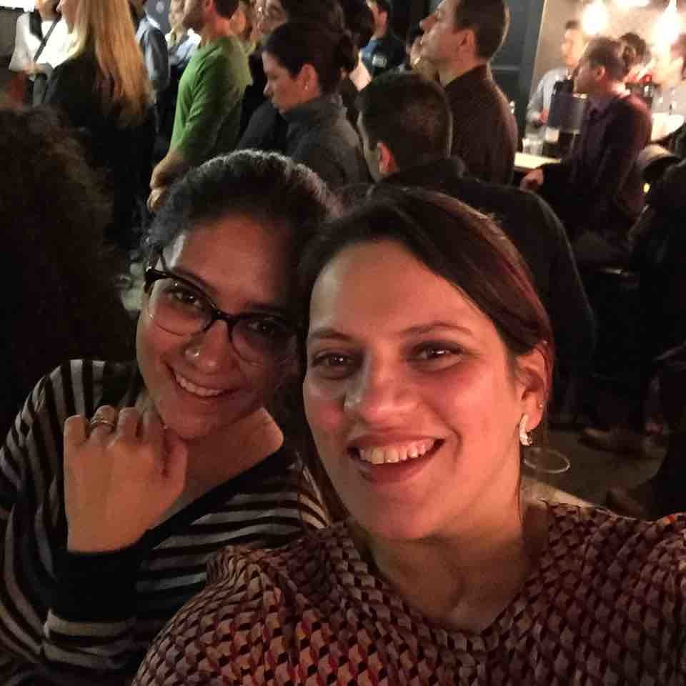 indyrise's tweet photo. Fun times @ERoundtable happy hour  At Charging B..... https://t.co/oqUxR55N29 https://t.co/0LW8K7tGt3