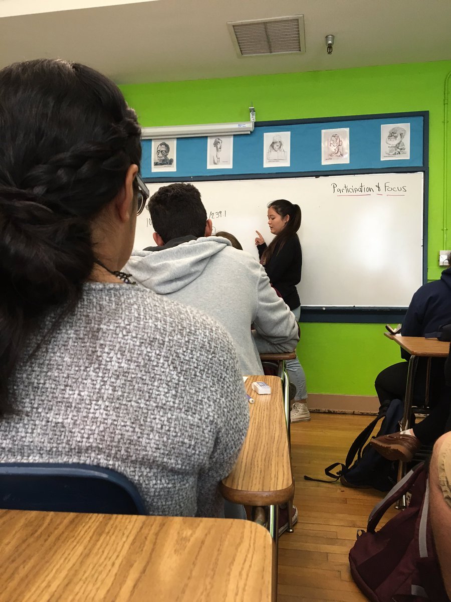 gmik101updates's tweet photo. grace doing econ work today! get that education gmik ✌🏽️✌🏽 #gmikupdates https://t.co/y8vyG2xepT