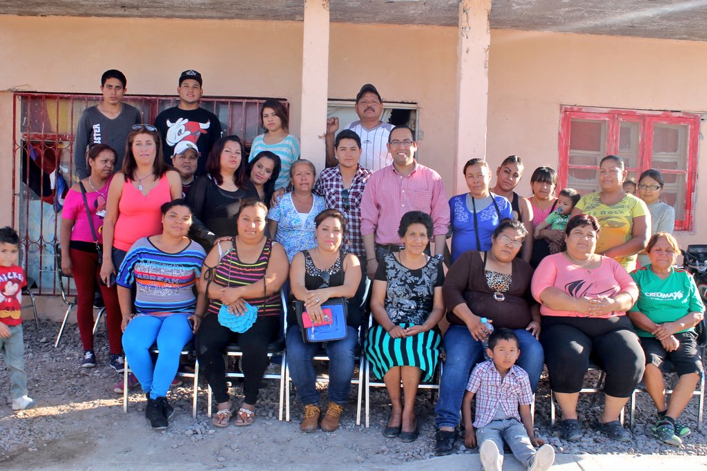 RicardoMCorral's tweet photo. Un gusto saludar a nuestras coordinadoras de @AvanzaLerdo.  @DavidCanoMA https://t.co/WlaN5fmUJg