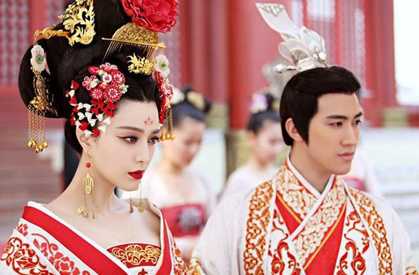 판빙빙의, 판빙빙에 의한, 판빙빙을 위한 [무미랑전기] 월~금 밤 9시 중화TV 제작 판빙빙, 주연 판빙빙. 판빙빙의 다양한 아름다움을 쉴 새 없이...