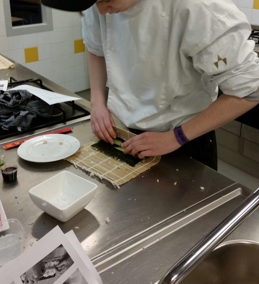 InspirationFla's tweet photo. Geslaagde Sushi Workshop @IchthusKampen Pro begin maart. #talentjes https://t.co/ysK63I3AtL
