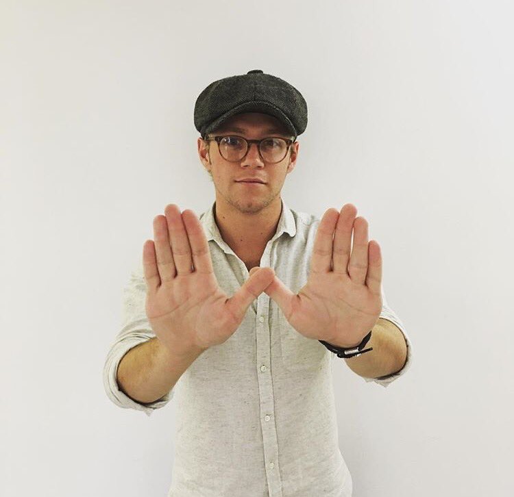 GotDripped's tweet image. Also big thank you to @NiallOfficial #drop4drop #WforWater 💦💧💦💧