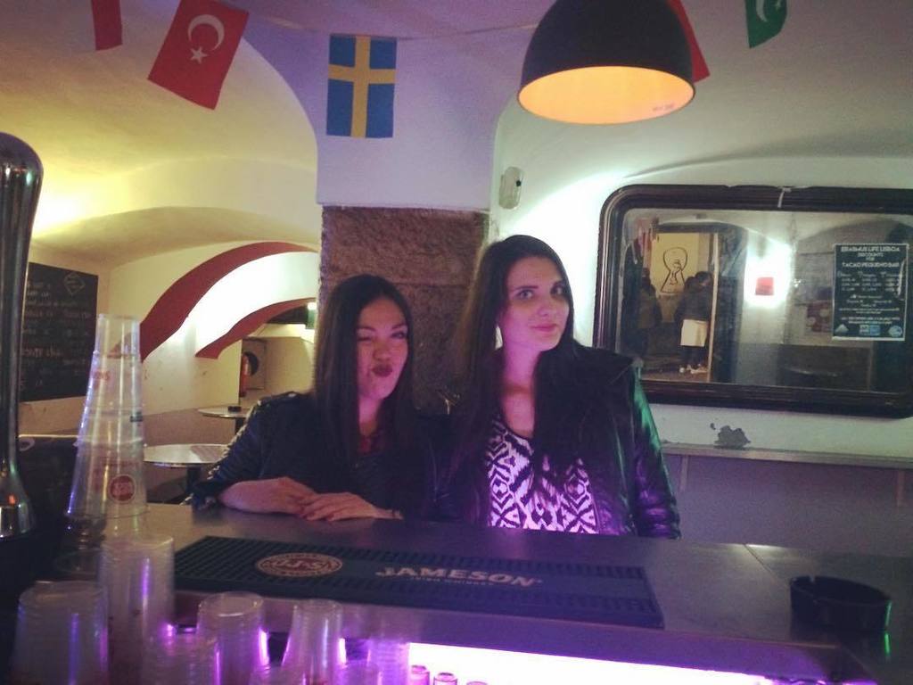 ilovebairroalto's tweet photo. #noregrets #bairroalto #studyabroad #tuesdaynight #vip #polishgirls #lisboa #erasmuscorner #erasmus by daluniia https://t.co/haiSnFeEcE