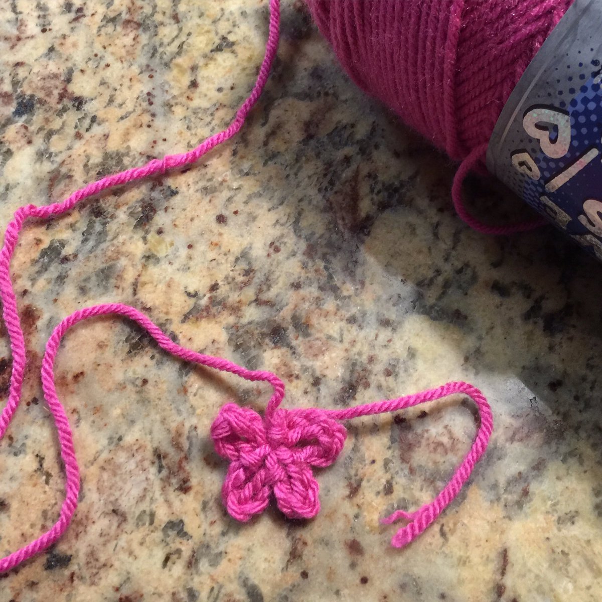AmbassdrCrochet's tweet photo. Pulled out the center of my new skein &amp; found this butterfly. What a cute idea! #hobbylobby #ilty #crochetbutterfly https://t.co/dTbSsrTtSg