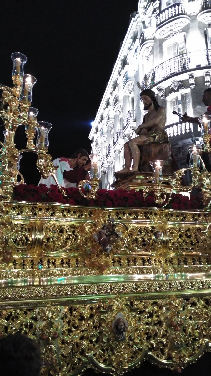 AngelGranaino's tweet photo. Regreso @HumildadGranada @cruzdeguiagrana @granadacofrade #SSantaGD @SemanaSantaGD @GuionCofradeGra @Ssantagranada https://t.co/AXSCRJ47zK