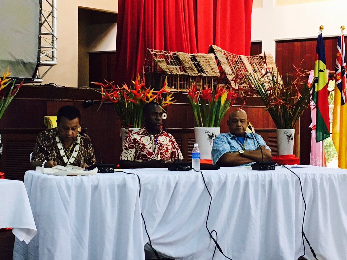UNDP_Pacific's tweet photo. 'The impact of social media innovations on content, readership and profits' #PINA2016 @FijiOneNews @SolomonStarNews https://t.co/zRhEG5dkAh