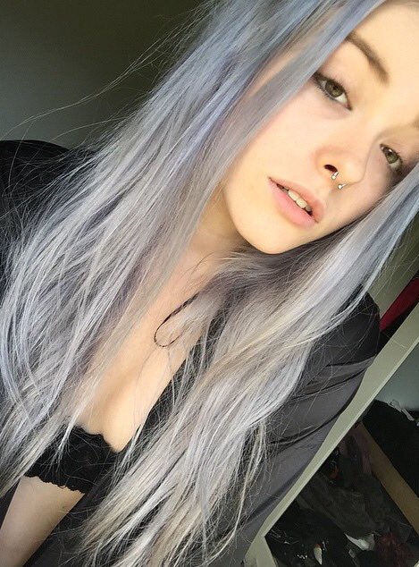 • embracing the naked face •