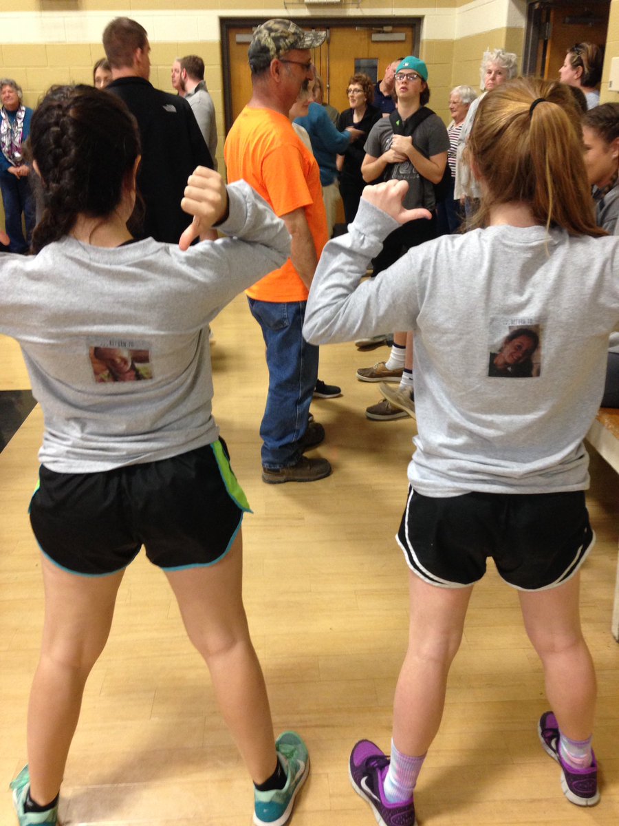 Carol_wilson025's tweet photo. When your best friends makes a shirt with her face on it ❤️ #dcpartners https://t.co/lEot0nEyWo