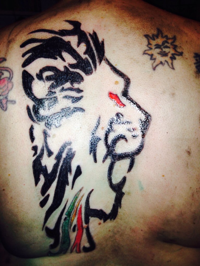 Darthgrl's tweet photo. Check my new tat boom! https://t.co/lvlBvNnuIM