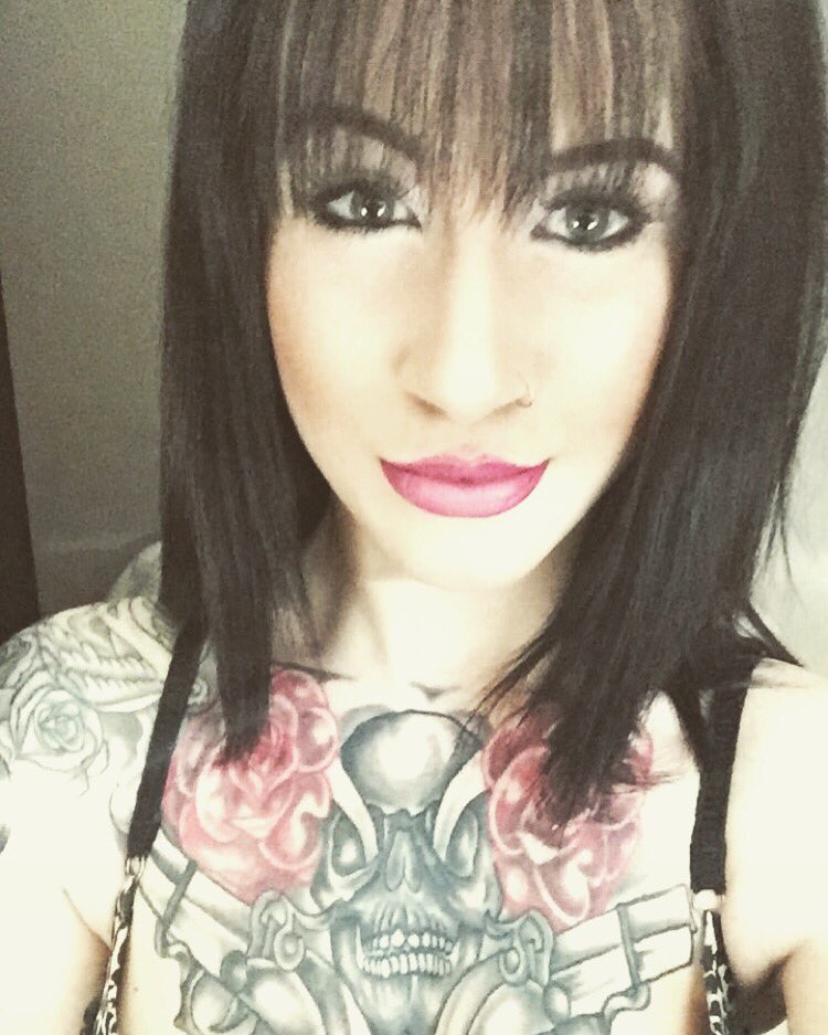 cheree_lou09's tweet photo. #InkedFemales #loveink #CheekyTuesday #inkobsessed #TwitterLove #dailytweet https://t.co/0JNla5Jmeo