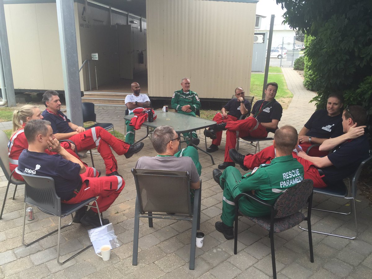 Case based discussions on the verandah. Cardiovascular theme #saasmedstar