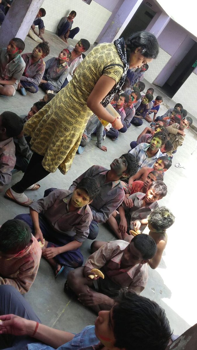 PEHL_India's tweet photo. Holi celebrations at Bal Gruh Lucknow, colours, gujia, and lots of fun! https://t.co/tAUvKuOcNq
