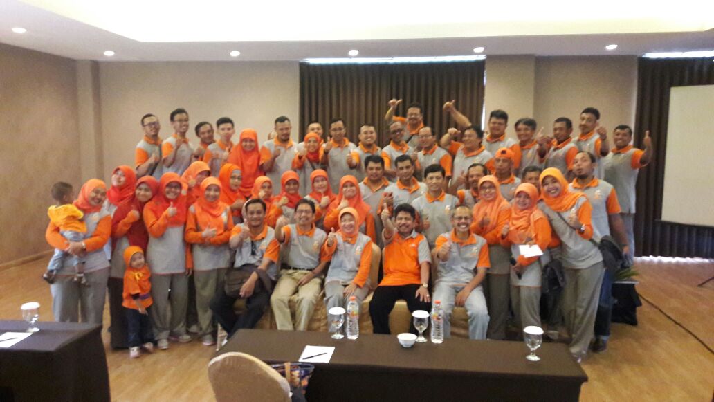 SE2016BdgKota's tweet photo. #SensusEkonomi2016 Kota Bandung Yes Yes Yes!!! @istilaras @WRefliana https://t.co/M0GiWUTRwx