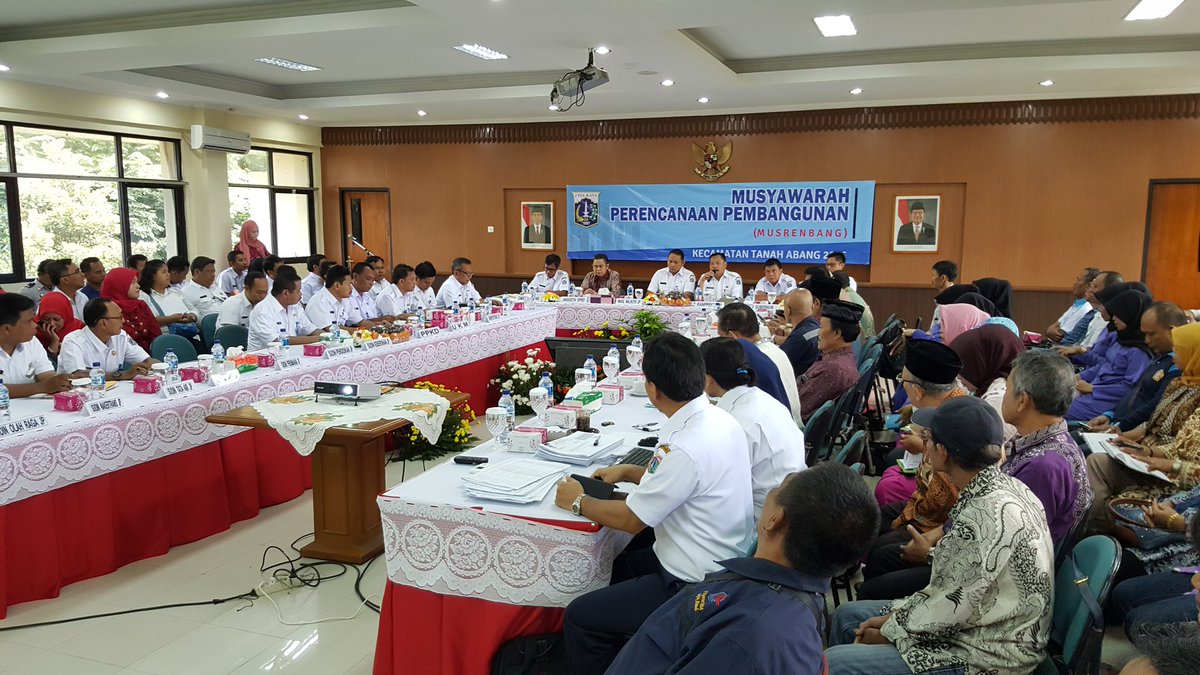 Camat Tn Abg memimpin Musrenbang Tk. Kec Tahun 2016 dihadiri oleh Wakil Walikota dan Warga Masyarakat <a href="/BeritaJakarta/">Berita Jakarta</a>