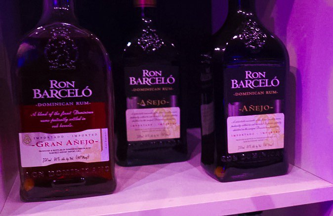 KarmaIntl's tweet photo. Time sure does fly when you’re having RUM! @RonbarceloUsa @ErickMorillo #ArabianNights #VillaJasmin #KarmaLife https://t.co/pta9ZoCO9X