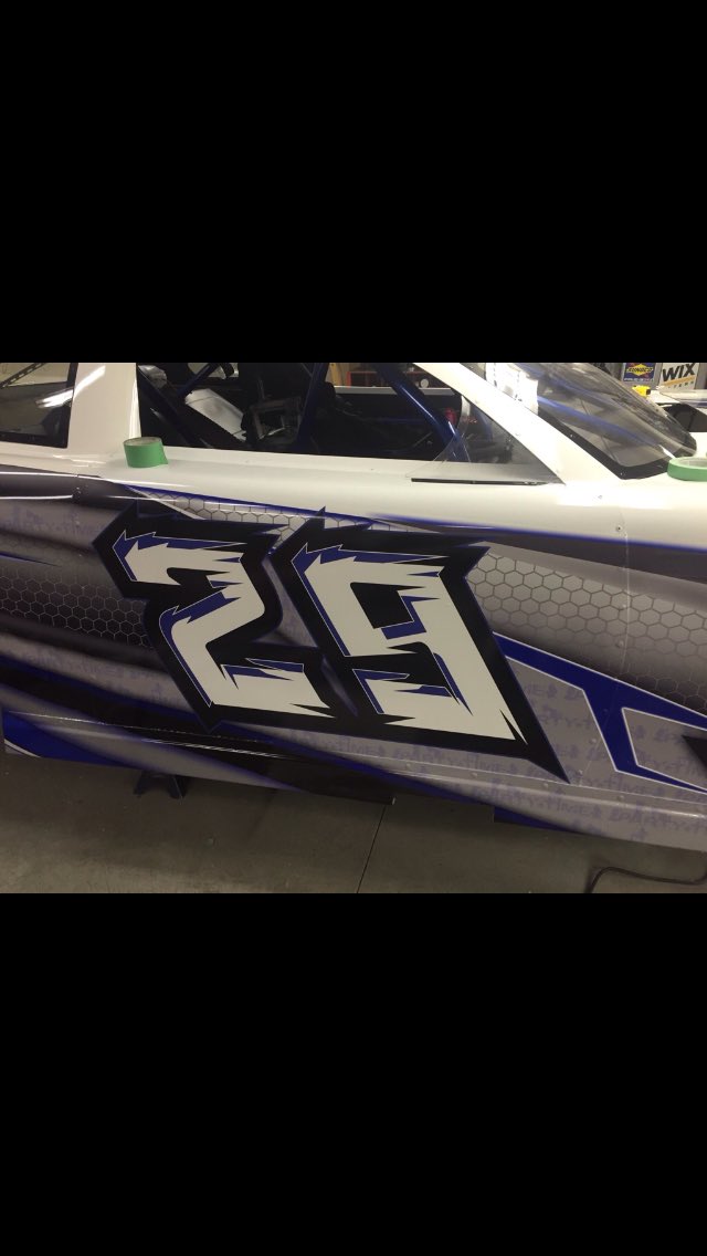 FlettGraham's tweet photo. @Thompsons_Photo here's what you can't see in the pic just look at the detail in this! Thanks @PtboSpeedway https://t.co/5r9LJtEWAk
