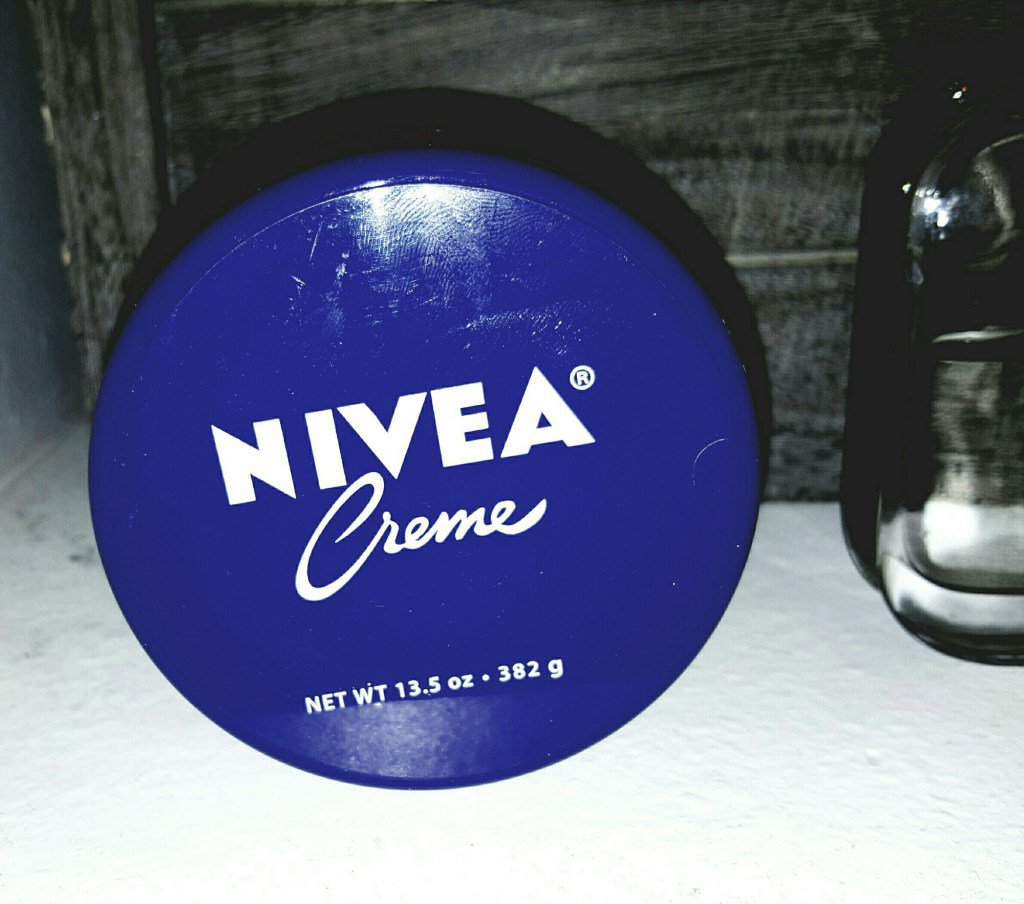 maptomanhood's tweet photo. Nivea Lotion https://t.co/Ta5z9UdS1f https://t.co/JJgYmfurPh