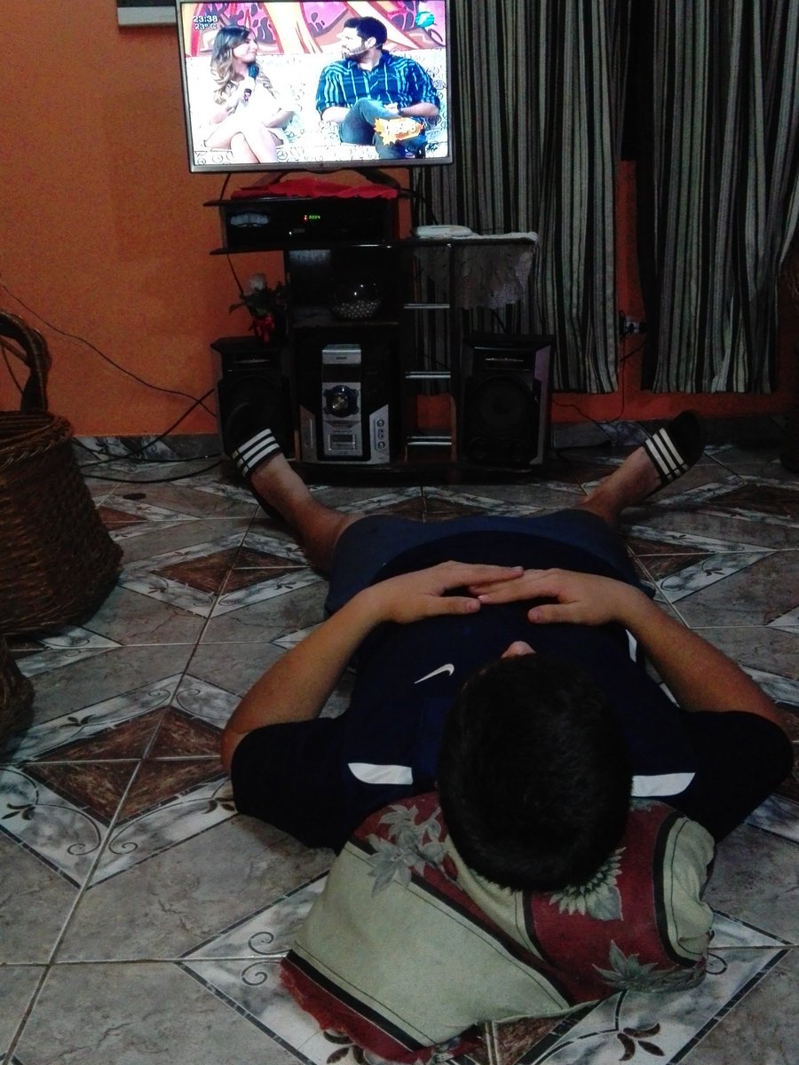 MontseOrtiz_'s tweet photo. Como me hacen reír gran 7 #japuka #tercertiempo https://t.co/sh0VSkW34p