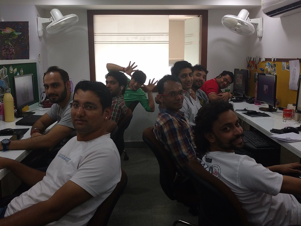ag_neeru's tweet photo. @interactivebees #HoliHai #ibees #funatibees - designers at work https://t.co/9uLh40Nta9