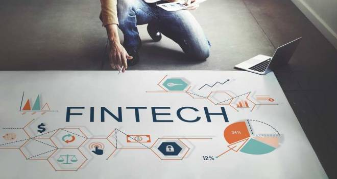 #Fintech : les #banques ont peur trib.al/RdVAPJq  RT <a href="/EchosBusiness/">Palace Melbourne</a>