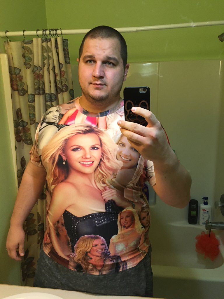DylanDay06's tweet photo. @FartichokeJones @bertkreischer bro, that shirts not even tight, this is tight... #smedium
@papatimber99 w/ a 1up? https://t.co/nC7iuP9SVd