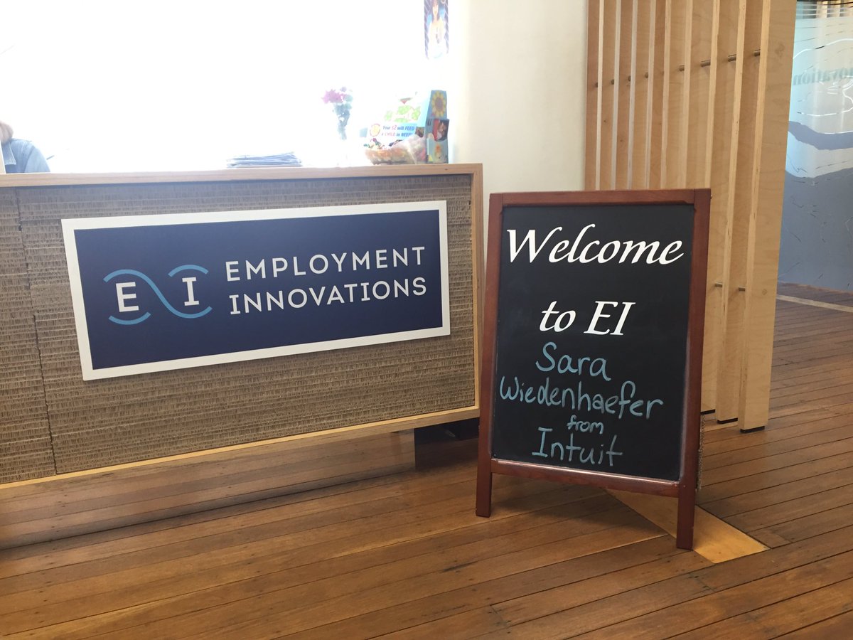 SaraWied's tweet photo. Talk about making a girl feel welcome-Awesome app partners of the day!! @KeyPayApp @EmploymentHero 😎 #fuelsmallbizau https://t.co/WVEvSmFV0x