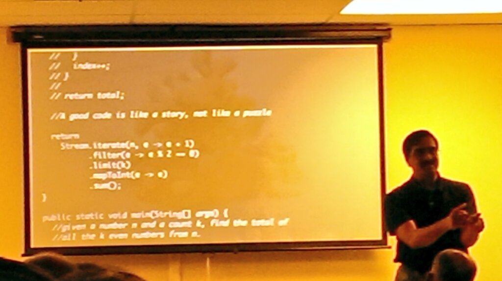 staticinstance's tweet image. Great talk by @venkat_s about functional programming @HubBellevue Thanks!