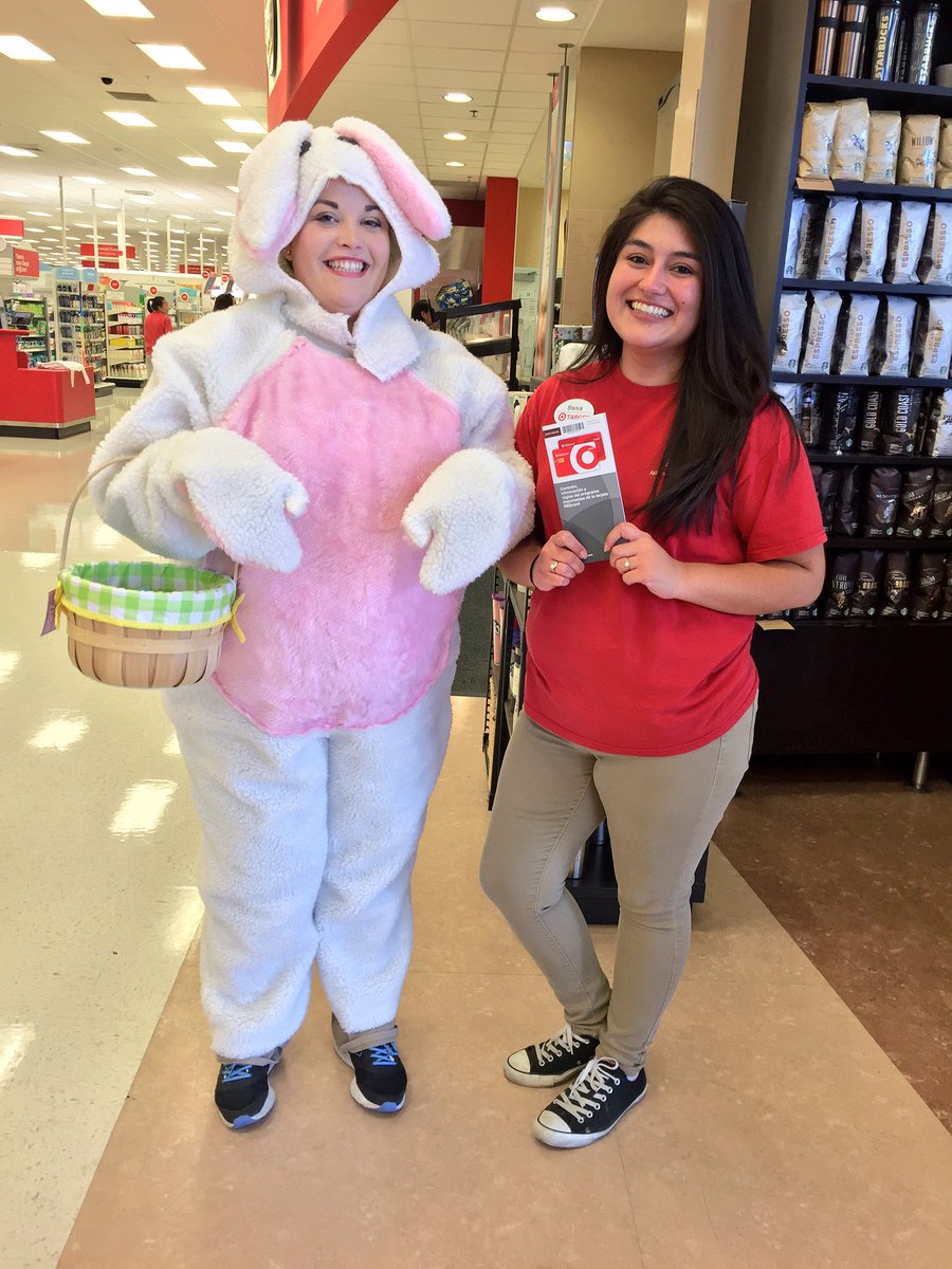 leilaniWHAA's tweet photo. ETL Sam couldn't wait to be the Easter Bunny. Thanks Blanca for helping your guest save 5%! #teamwork #t2803 #easter https://t.co/TQV8GYHvUS