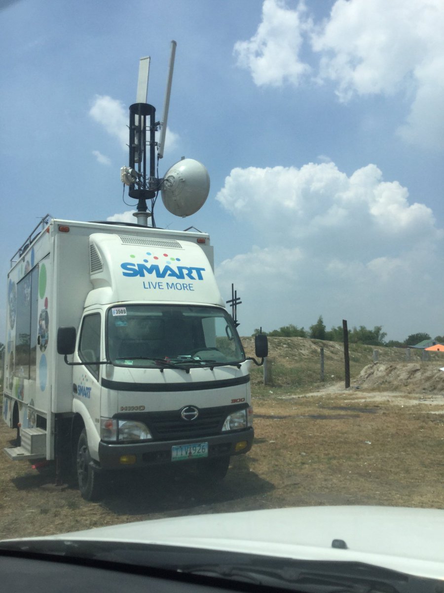 jdlovesdl's tweet photo. Cutud Lenten Rites! #smartlivemore #smartcares #buteteam #southpampangateam #MEOW https://t.co/WKjGevYe91